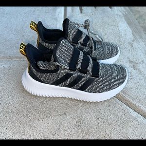 Kids Adidas Sneakers